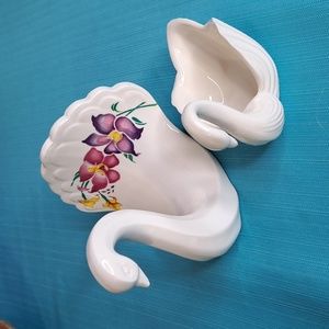 2 swans large one made in japan ceramic